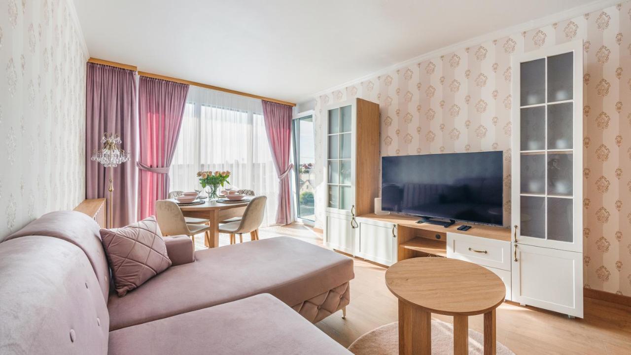 Apartament Z 1 Sypialnia Retro Deluxe 60 F Perlowa Przystan - Holiday City Kołobrzeg Extérieur photo
